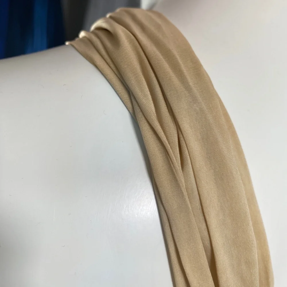 ✨HP✨AUTH GUCCI NUDE Tom Ford Twist Skin Silks Gold Blades Sexy Runway Dress 40 - Picture 10 of 17